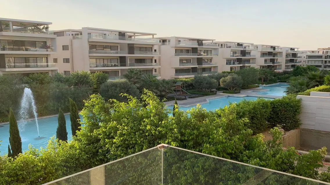 Luxurious House with Private Pool and Garden for Sale