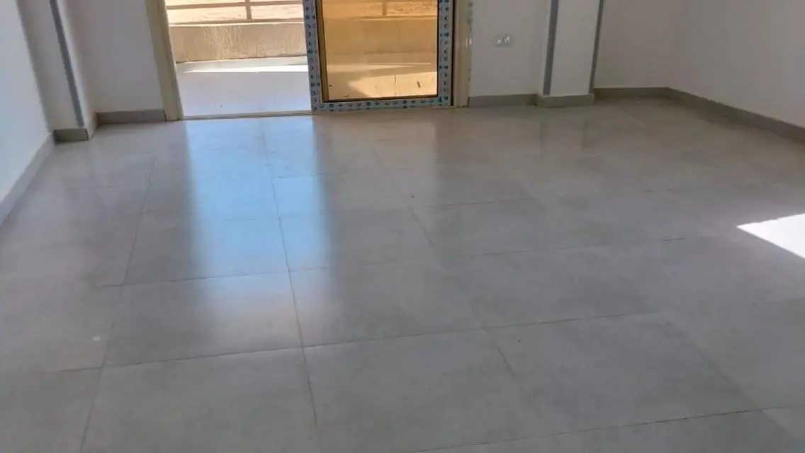 شقة مميزة مطلة على معلم رئيسي