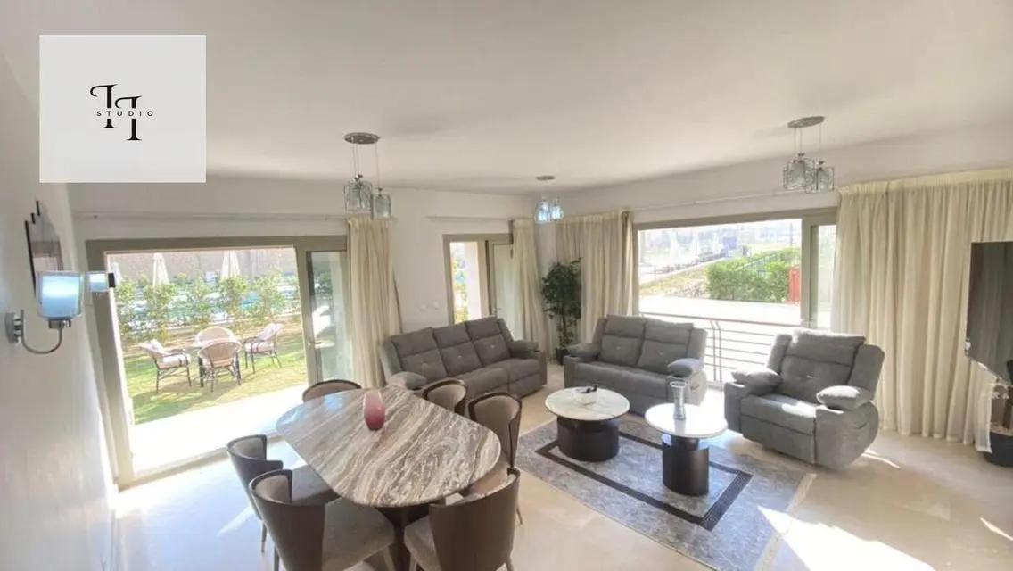 Apartment with garden furnished for rent in Uptown