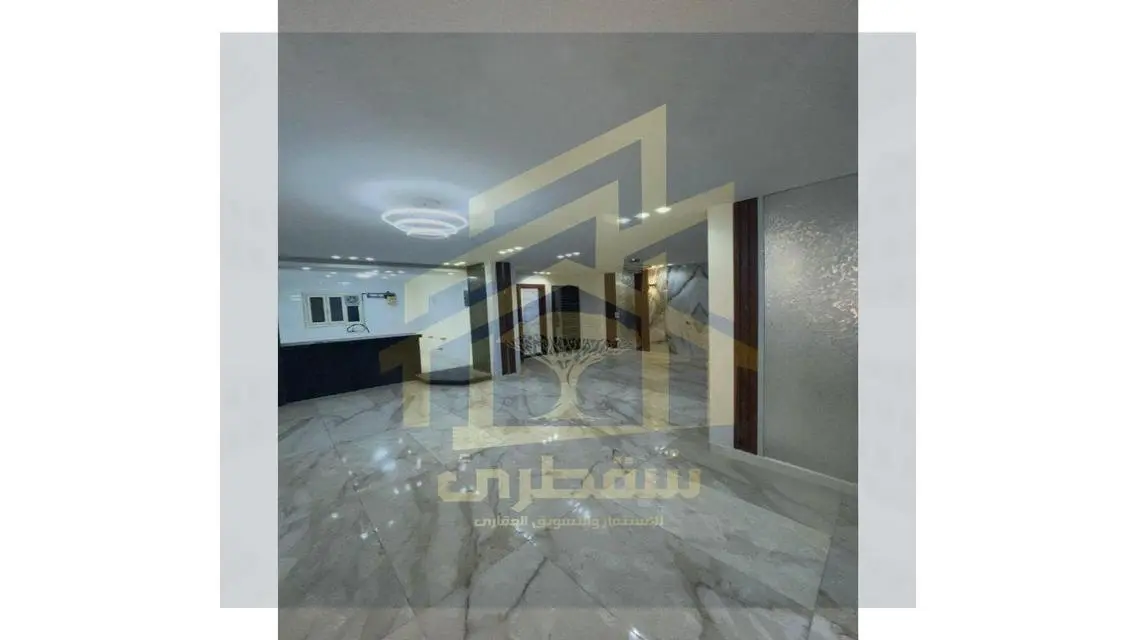 شقة فاخرة للبيع بمساحة واسعة