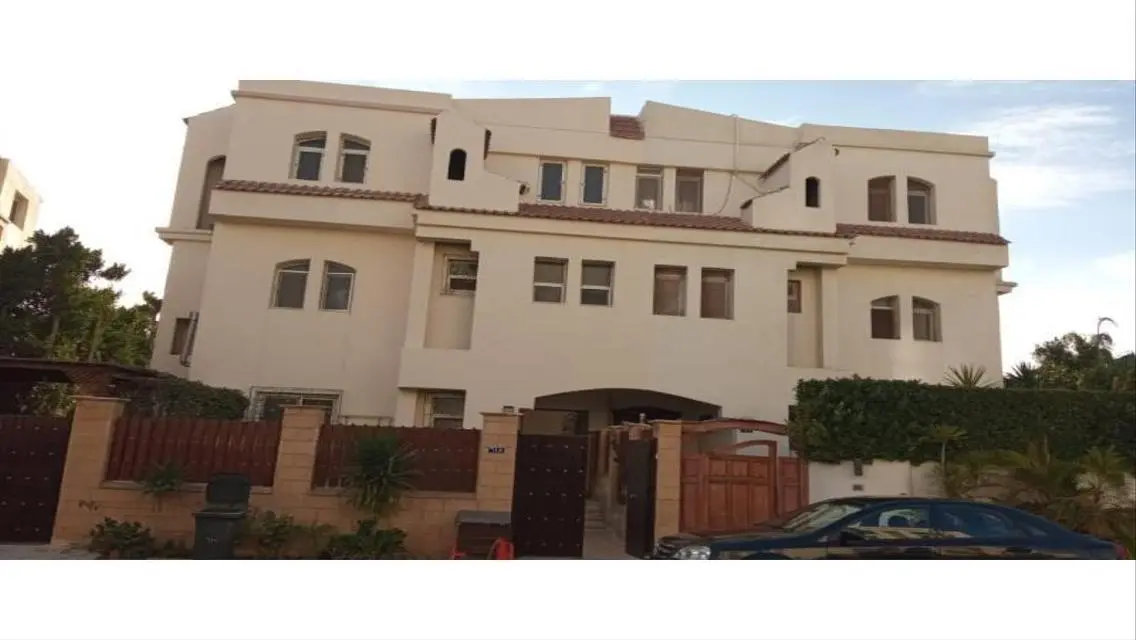 شقه للبيع كمبوند حدائق المهندسين - دره الشيخ زايد