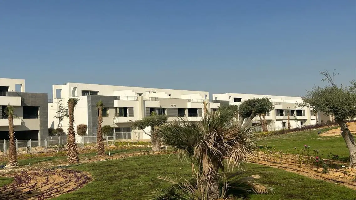 فيلا فاخرة للبيع في المنطقة المميزة