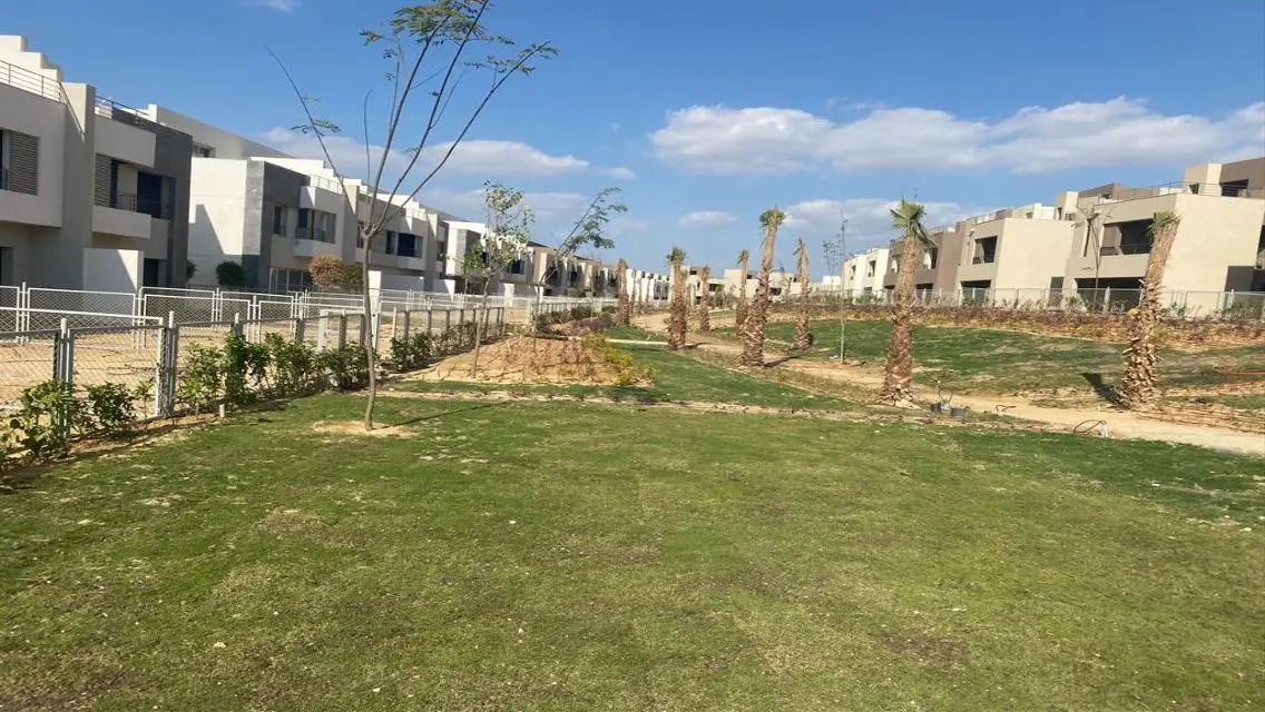 فيلا فاخرة للبيع في المنطقة المميزة