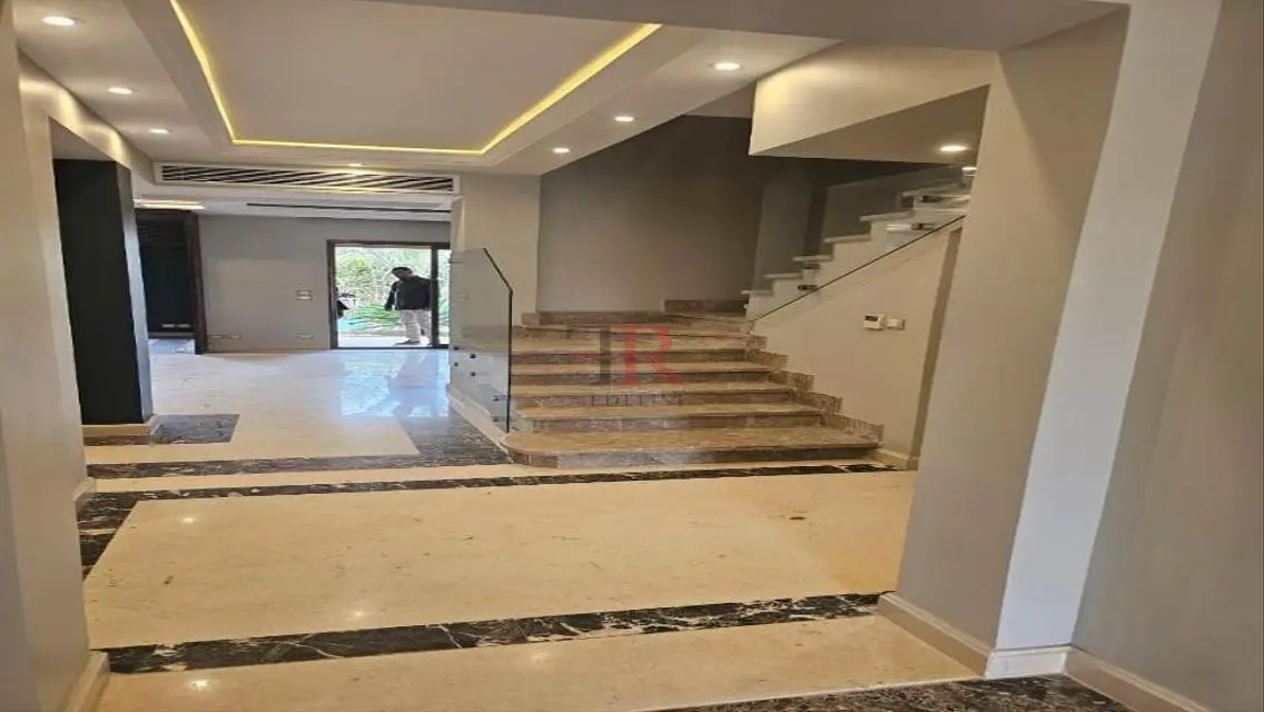 Luxury Apartment for Sale in Lakes Area