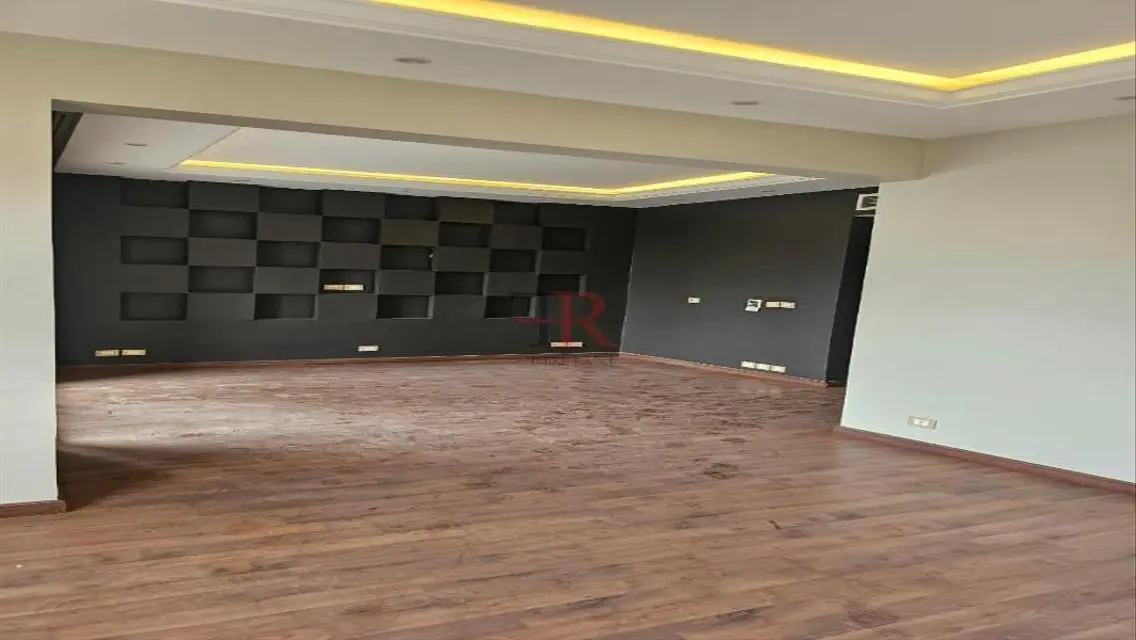 Luxury Apartment for Sale in Lakes Area