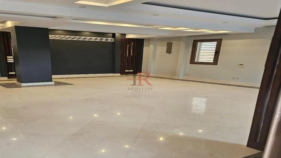 Luxury Apartment for Sale in Lakes Area