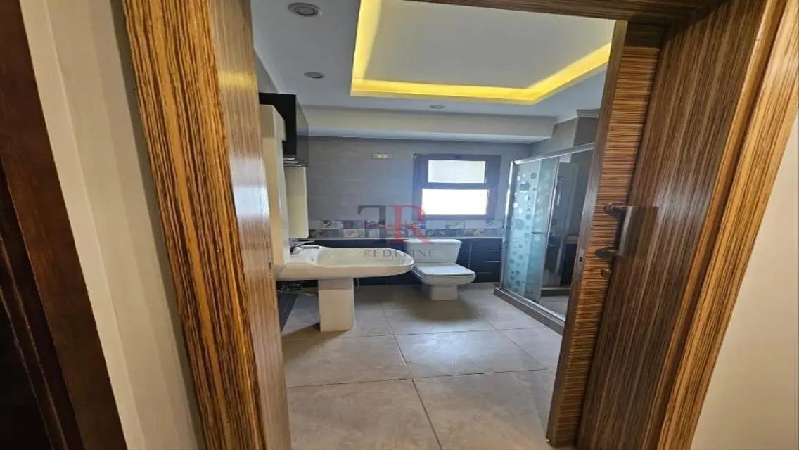 Luxury Apartment for Sale in Lakes Area