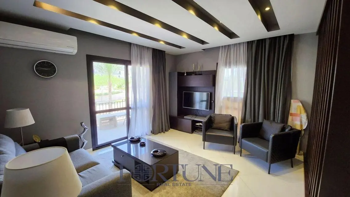 Luxurious 3-Bedroom Apartment in Eastown