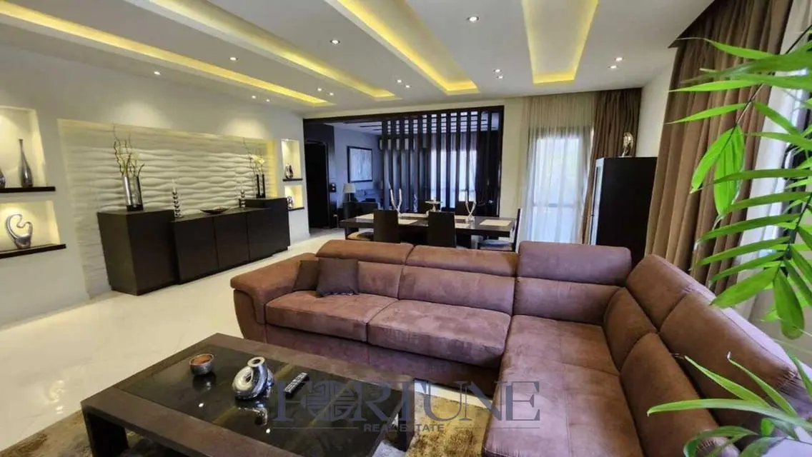 Luxurious 3-Bedroom Apartment in Eastown