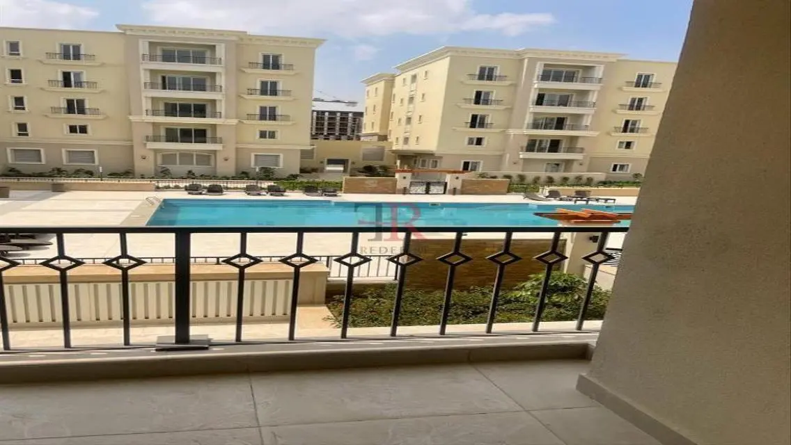 Apartment With Pool View At Mivida Boulevard