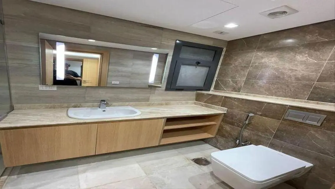 Prime Location Hotel, First Residence Furnished