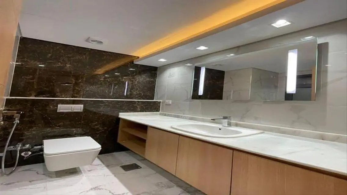 Prime Location Hotel, First Residence Furnished