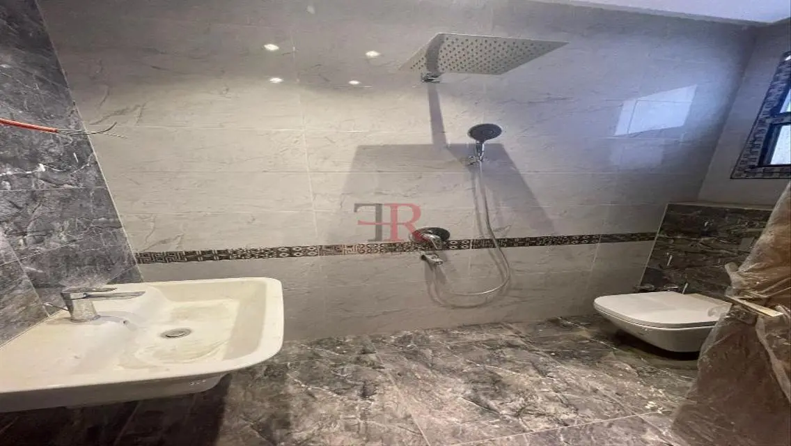 Luxury Apartment for Sale with 3 Bedrooms in the Heart of the City