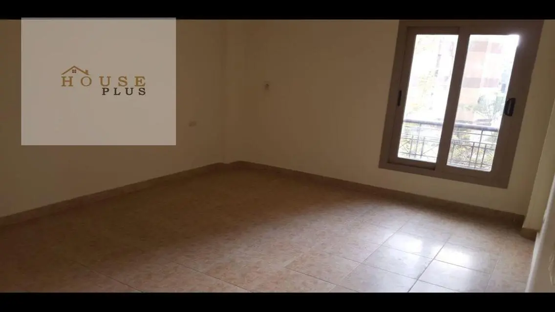 Luxury Apartment with Balcony and Security Guard
