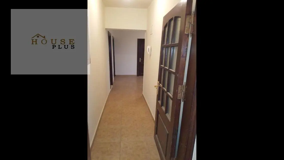 Luxury Apartment with Balcony and Security Guard