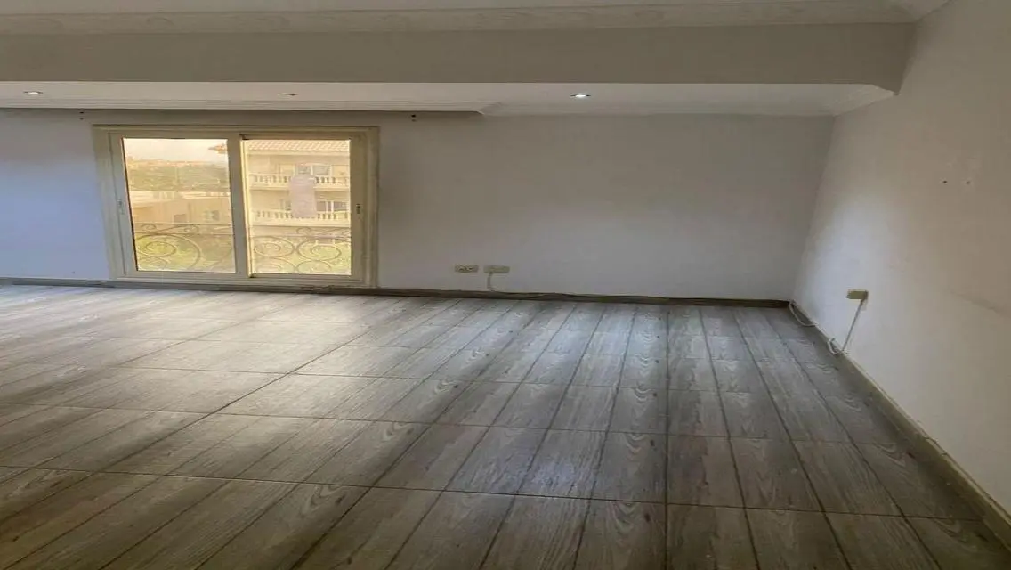 Stunning Apartment for Sale at 185 Square Meters