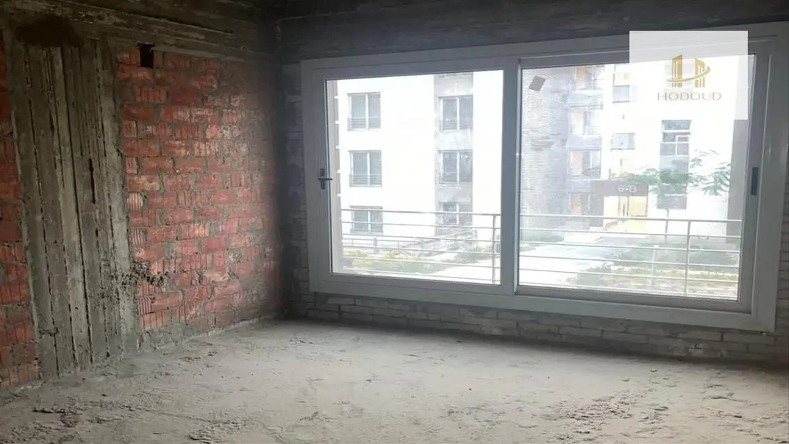 Luxury 3-Bedroom Apartment with Security Guard