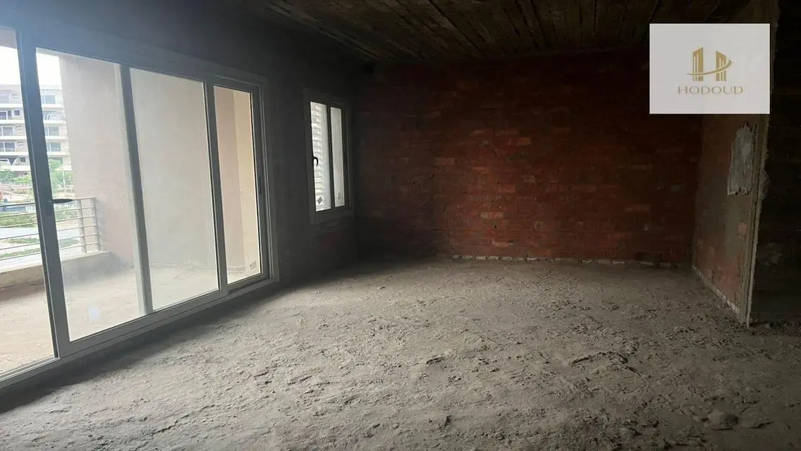 Luxury 3-Bedroom Apartment with Security Guard