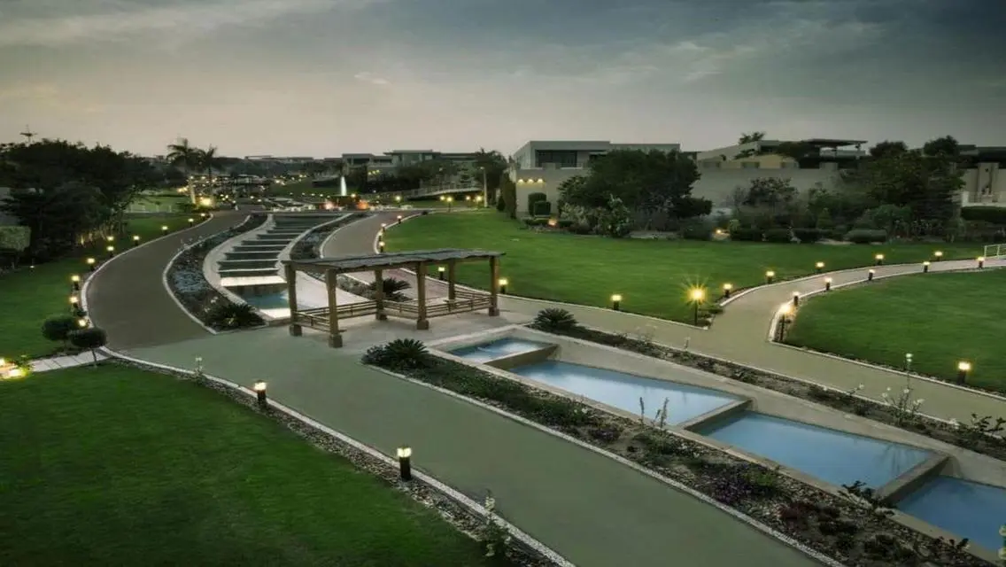 Finished apartment ready to view in pyramids hills