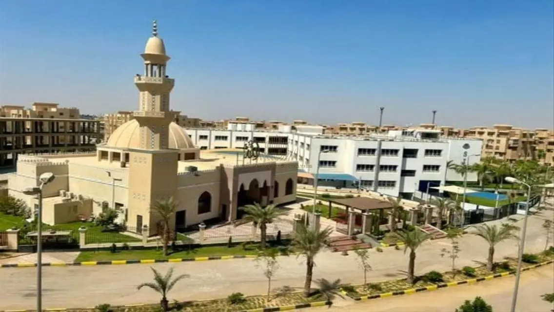 شقة فاخرة للبيع بمساحة 8 * 6 متر