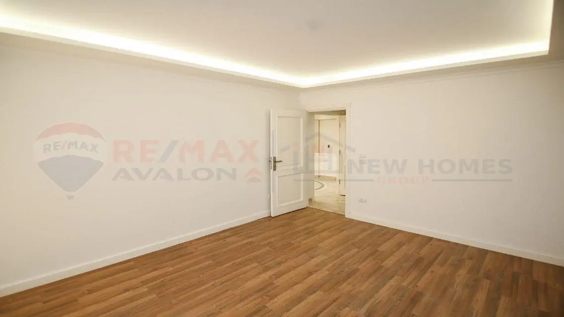 Luxury Apartment with Balcony for Sale - 205 Meters