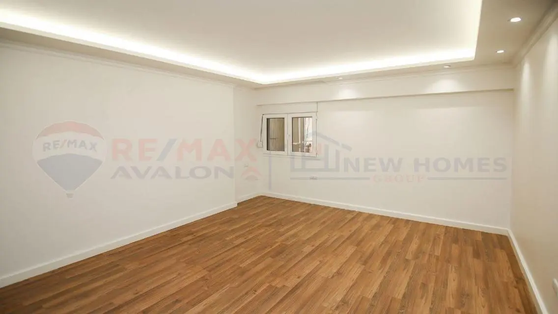 Luxury Apartment with Balcony for Sale - 205 Meters