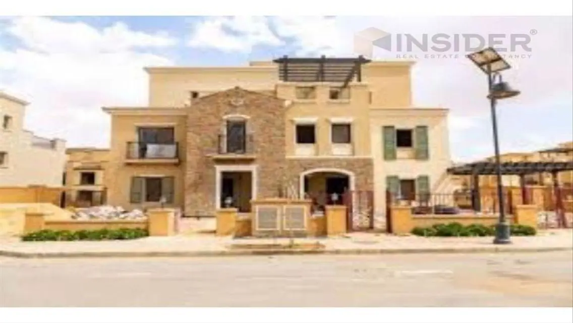 Luxury Apartment in Taj City