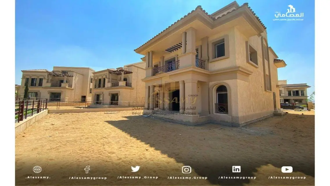 فيلا فاخرة مع مسبح خاص وحديقة خاصة في D3