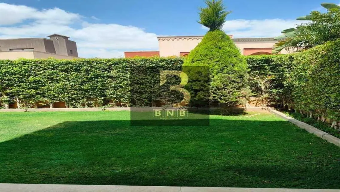 Luxury Apartment with Private Garden and Premium Amenities