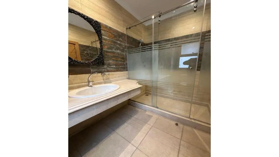 Luxurious Apartment with 650 sqm, Private Pool and Garden