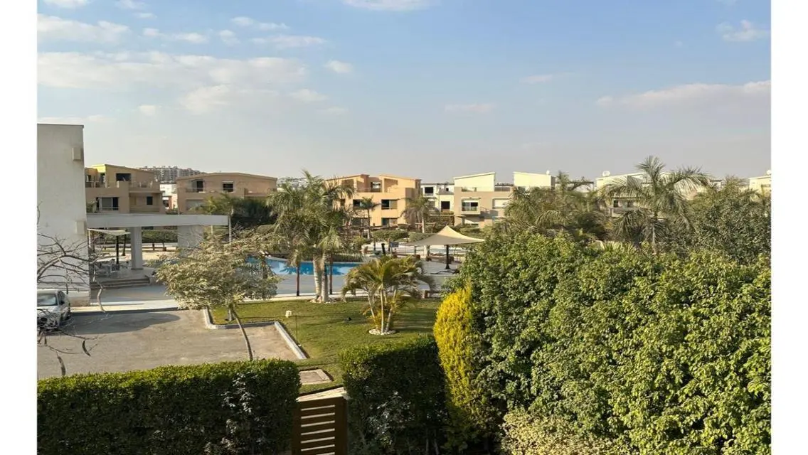 Luxurious Apartment with 650 sqm, Private Pool and Garden