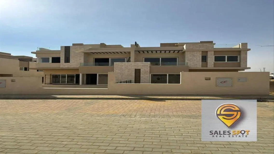 جاهزه للمعاينه والاستلام فيلا تاون فTAWNYهايد بارك