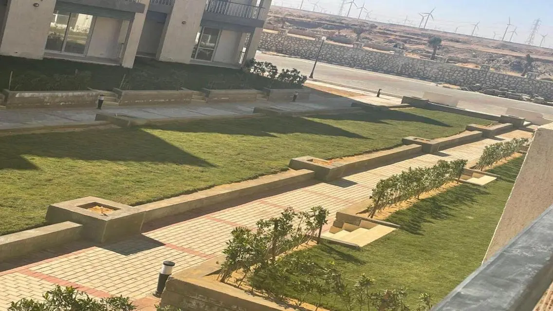 شالية مميز للبيع في كورنادو مارينا العين السخنه