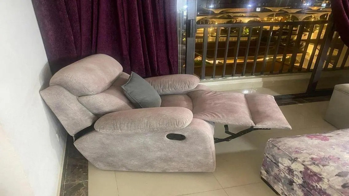 شقة للبيع بمساحة مميزة في موقع استراتيجي