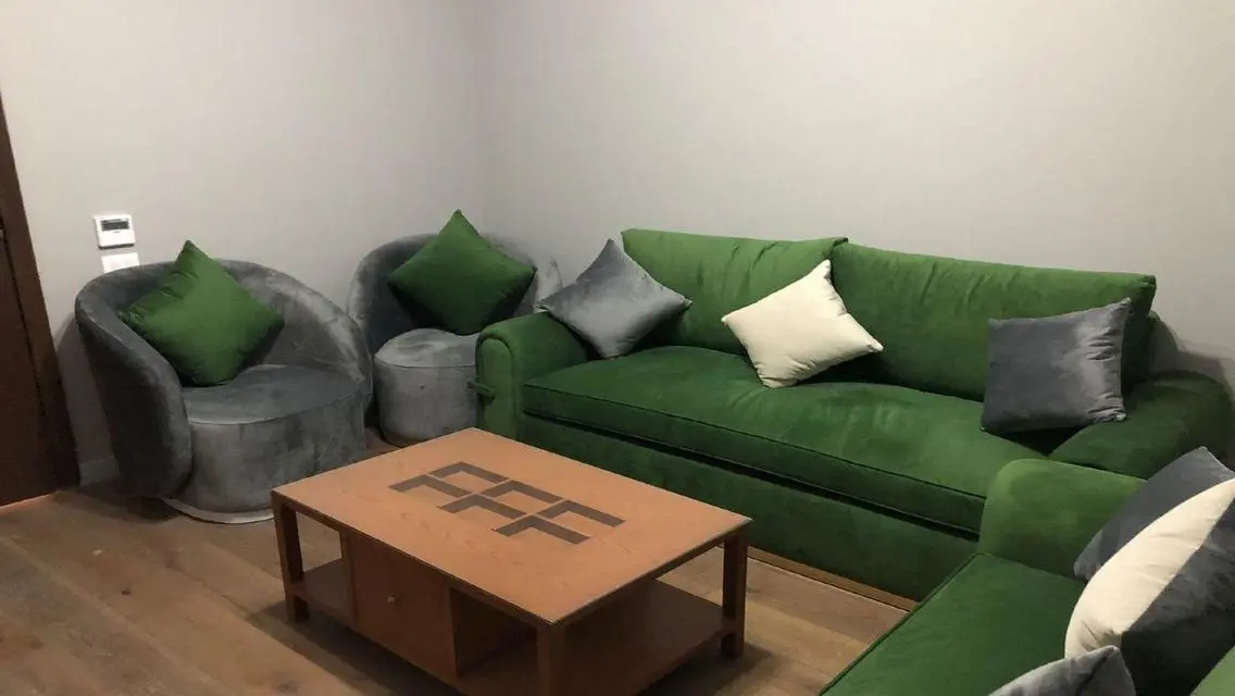 بنتهاوس فخم للبيع في مجمع V Residence