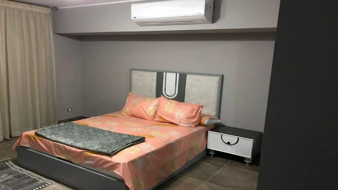 بنتهاوس فخم للبيع في مجمع V Residence
