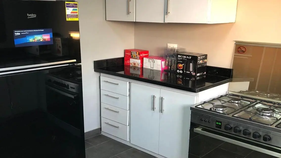 بنتهاوس فخم للبيع في مجمع V Residence