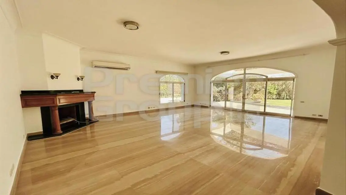 Stunning 600 sqm Apartment in the Heart of the City