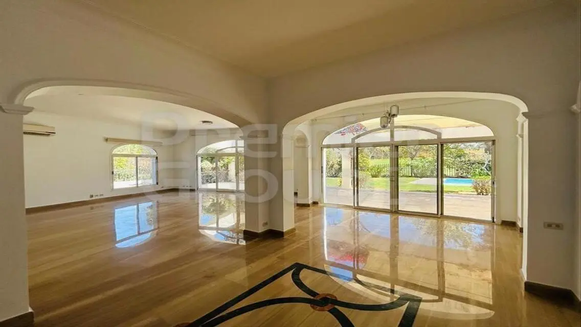 Stunning 600 sqm Apartment in the Heart of the City