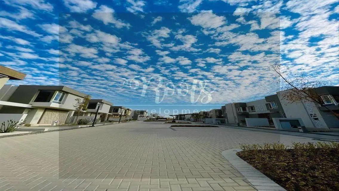 Luxurious Apartment for Sale with Ample Space