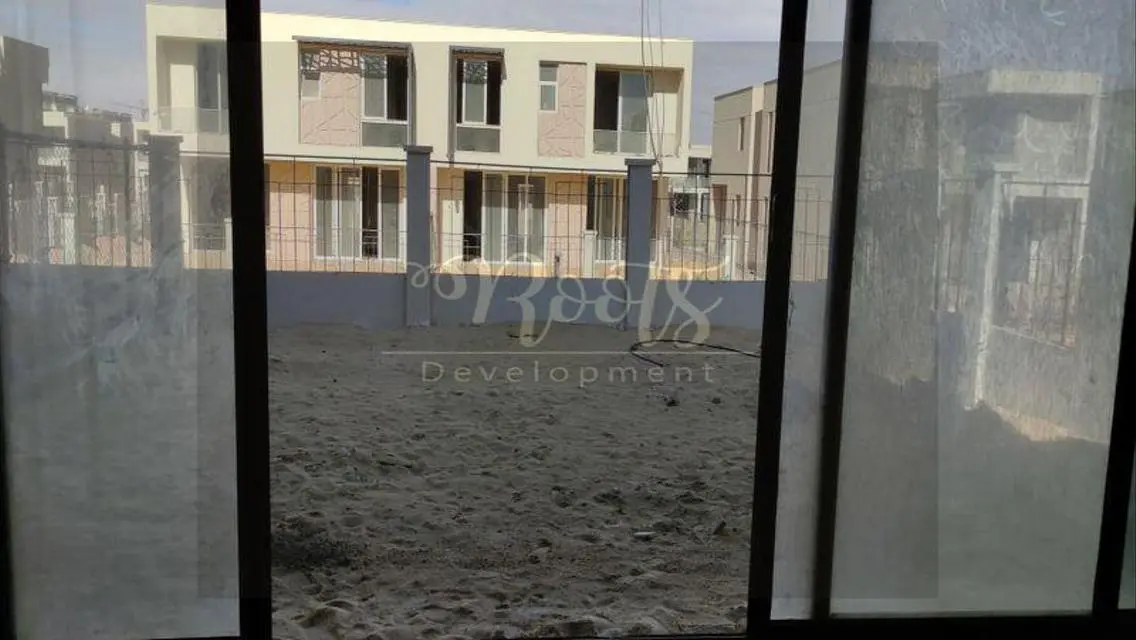 Luxurious Apartment for Sale with Ample Space
