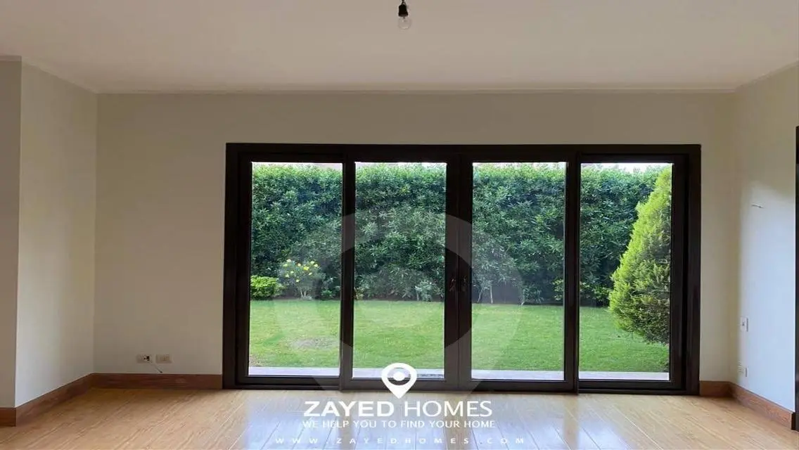 Luxury Villa with 4 Bedrooms in Prime Location
