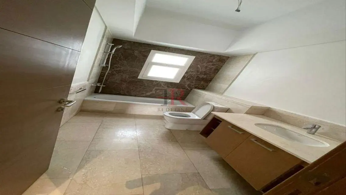 Luxurious Apartment for Sale with Ideal Space