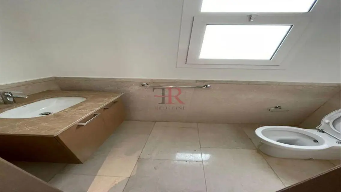 Luxurious Apartment for Sale with Ideal Space