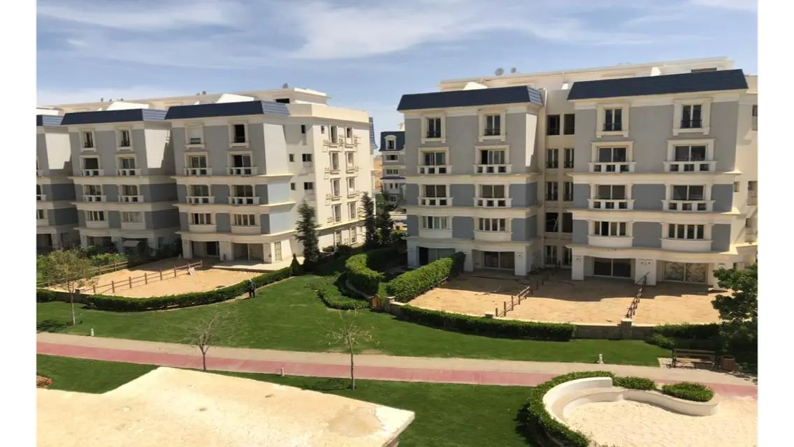 Luxurious 300 sqm Apartment with Amazing Amenities