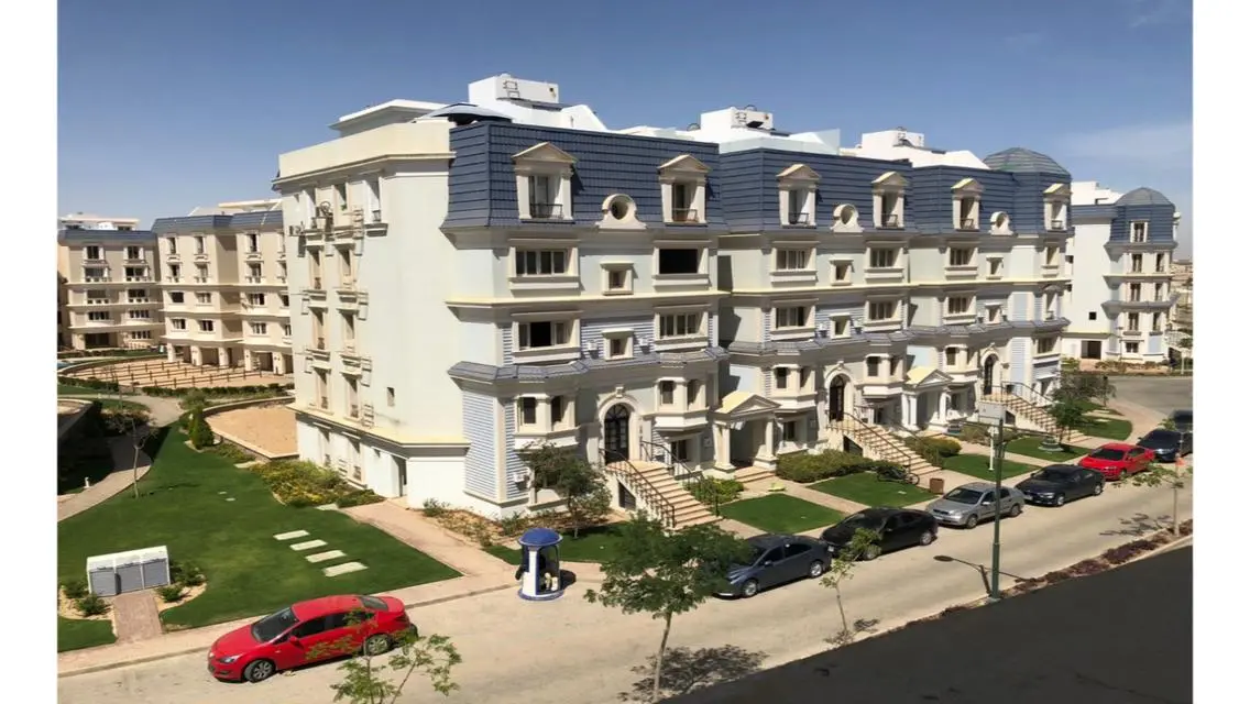 Luxurious 300 sqm Apartment with Amazing Amenities