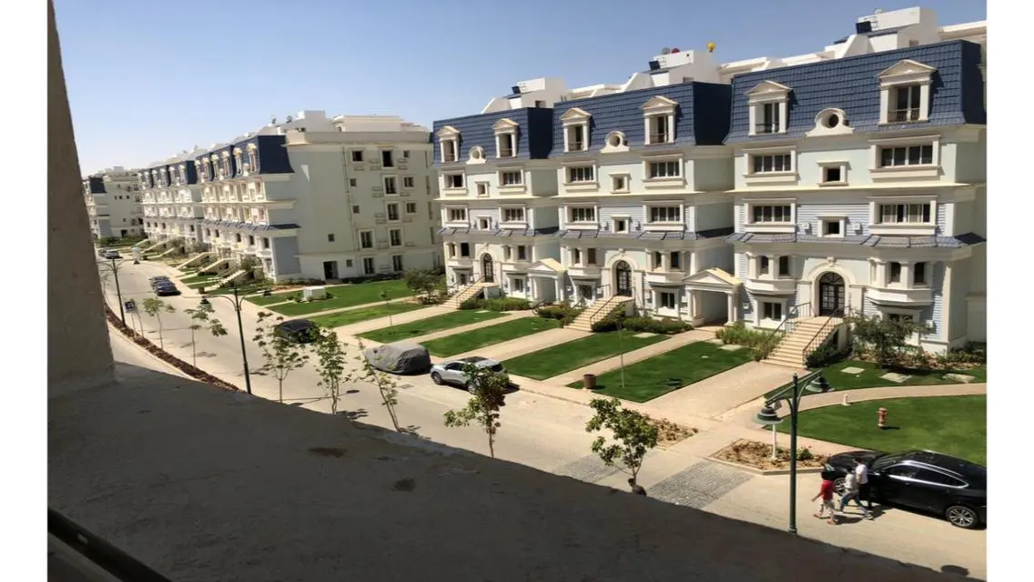 Luxurious 300 sqm Apartment with Amazing Amenities