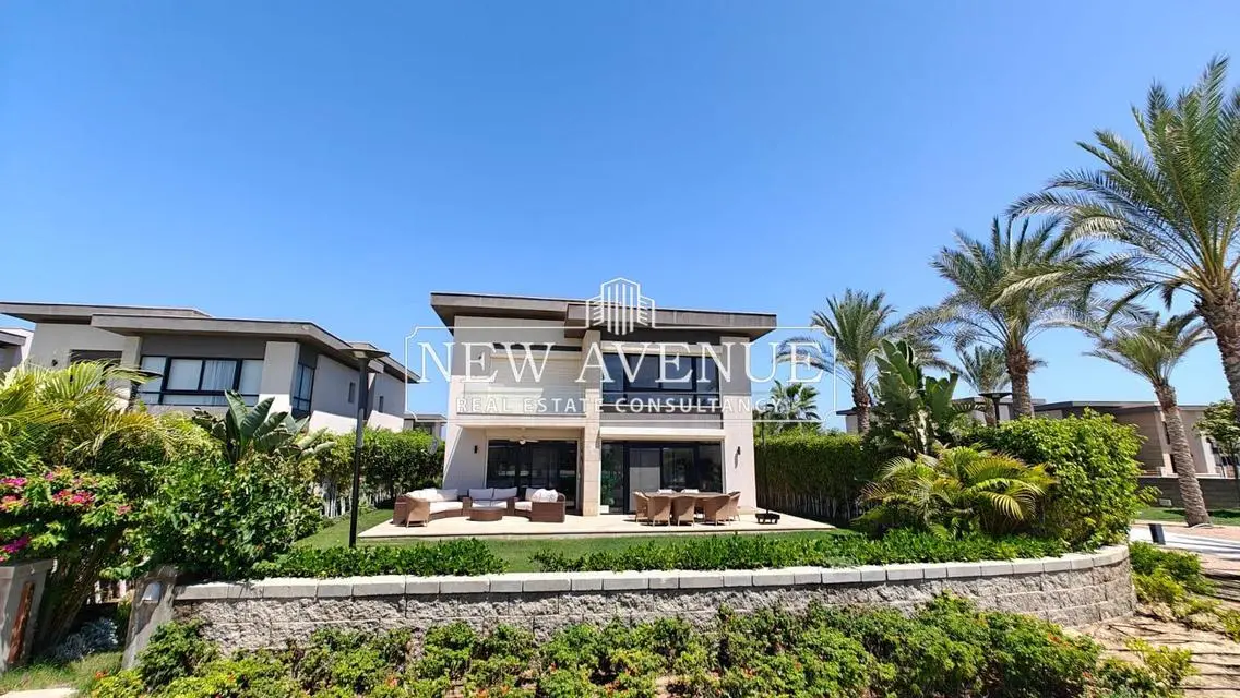 Luxurious Villa for Sale with Stunning View