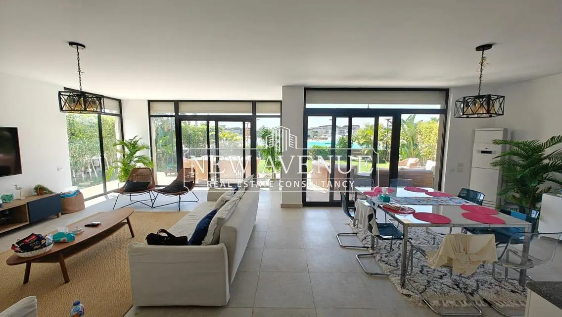 Luxurious Villa for Sale with Stunning View