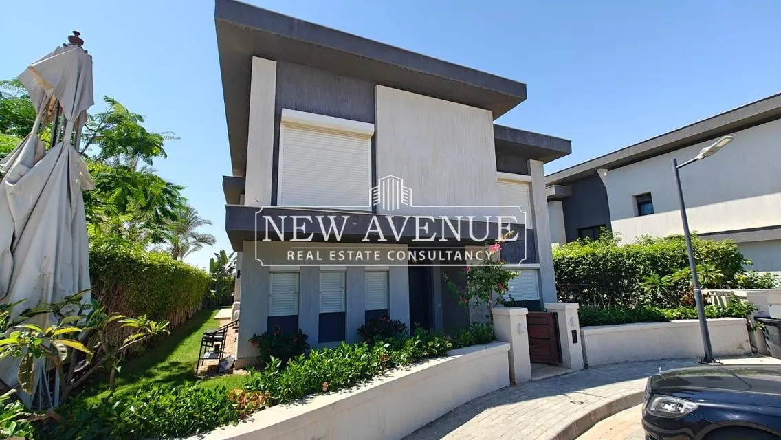 Luxurious Villa for Sale with Stunning View
